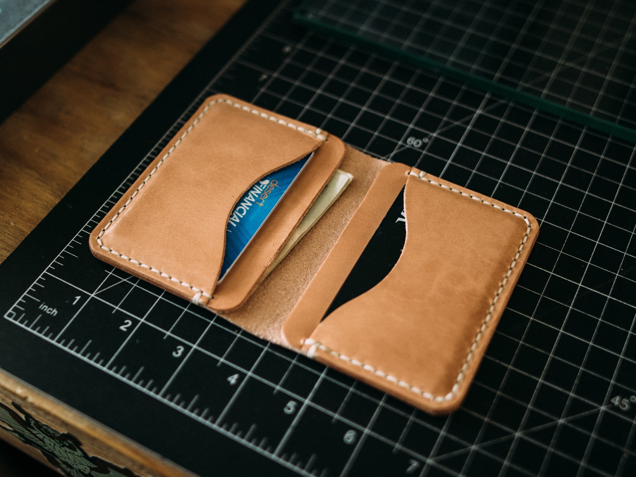 Making a Women's Leather Wallet (WITH PATTERN!) 