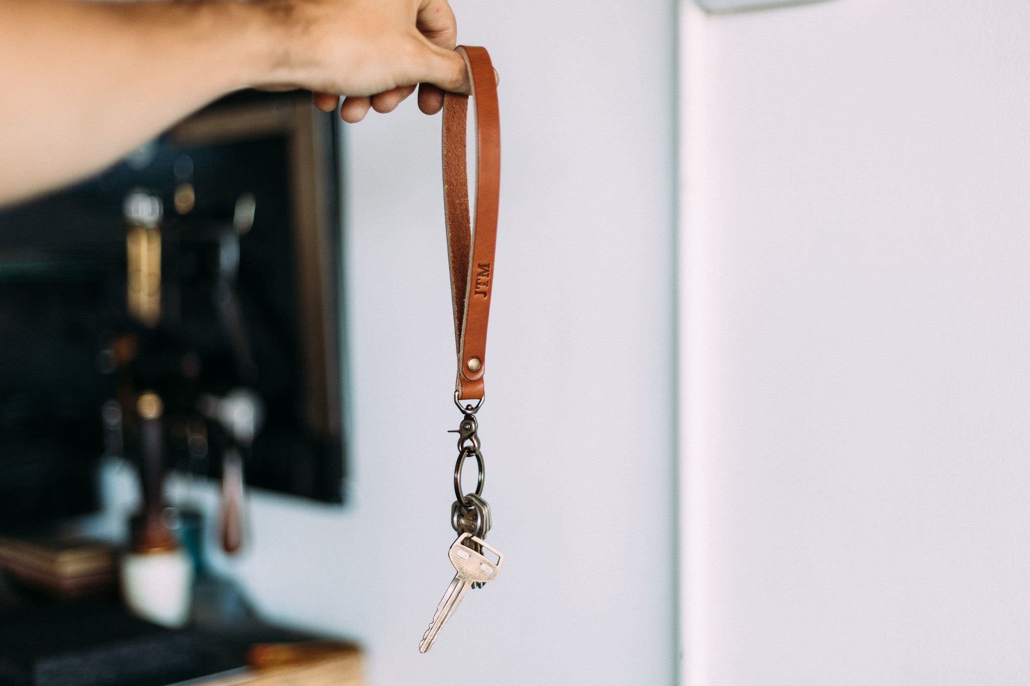 The Lanyard - Large - Lost Dutchman Leather handmade leather wallets